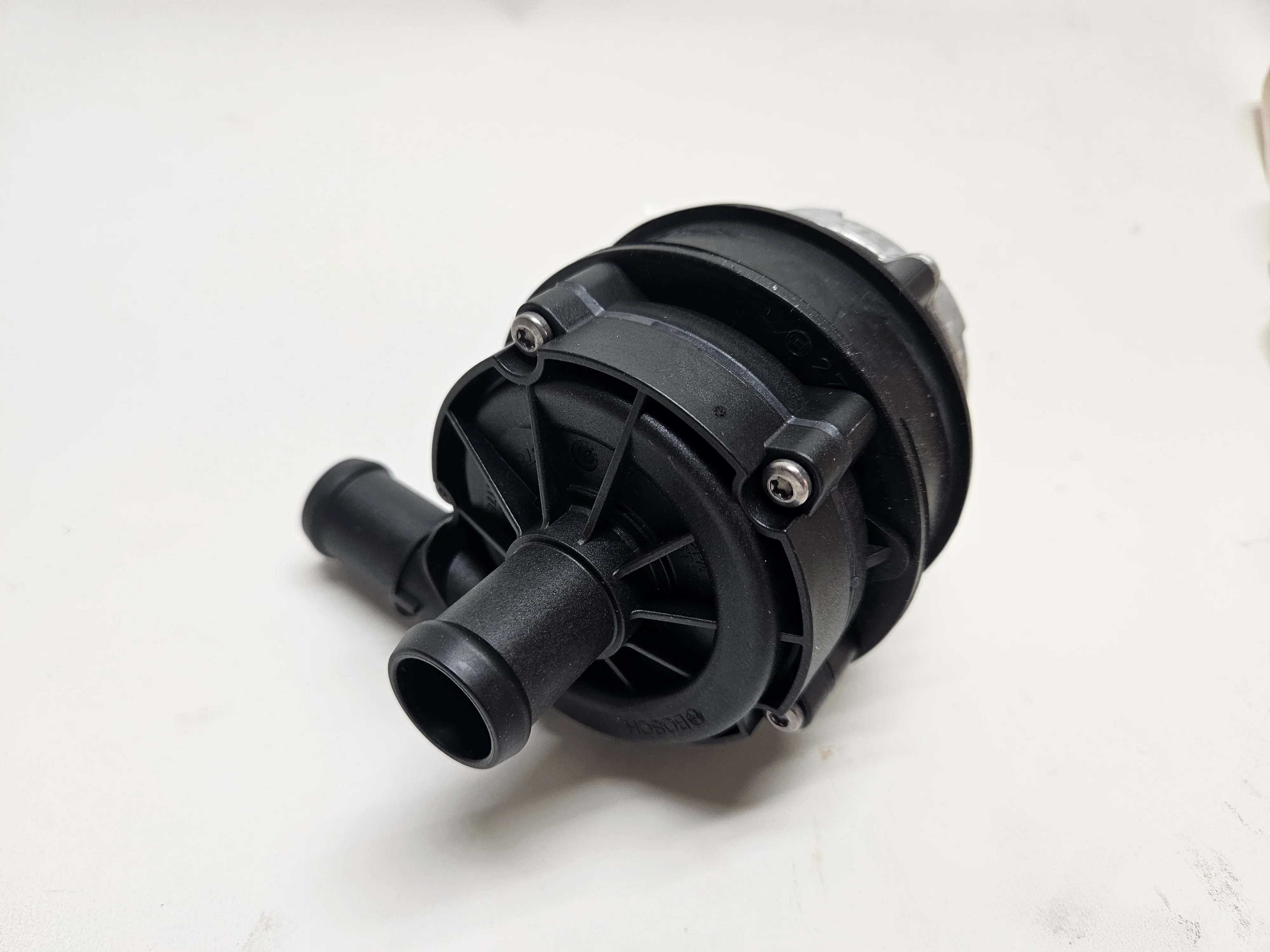 Bosch Coolant Pump